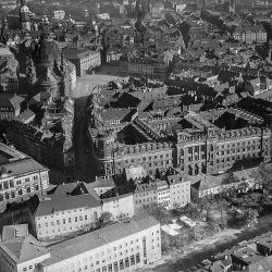 df_hauptkatalog_0313016_ Hahn, Walter_ Dresden_Nordöstlicher Teil der Altstadt, 1943