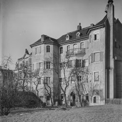 df_w-p_0220038_ Wiese, Albert_ Dresden-Neustadt. Ansicht der Fassade des Narrenhäusels zur Elbe, 1920.02 - Kopie