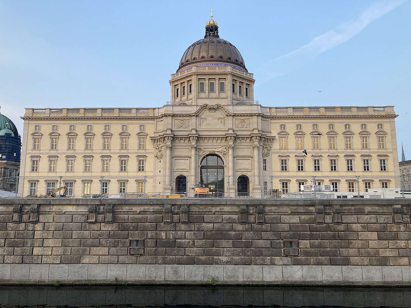 Berlin: Rekonstruiertes Stadtschloss wird morgen eröffnet | Architektur