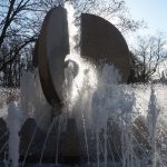 Neustädter Markt: fertiggestellter Kracht-Brunnen