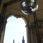 Zwinger: Aufbau des Großkonzerts von Purple Disco Machine