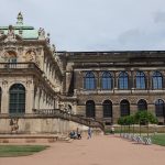 Zwinger wieder mit Orangenbäumen